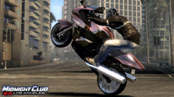 A motorcycle popping a wheelie in 'Midnight Club: Los Angeles'
